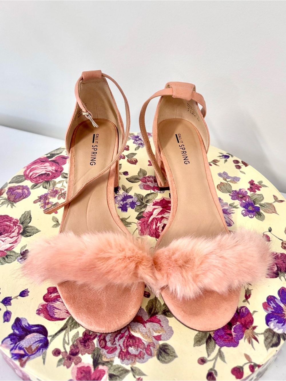 Call It Spring Pink Faux Fur Ankle Strap Heels๐๐๐ธ